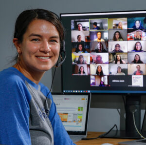 Shanon Reckinger of UIC computer science with her Guild participants shown in tiles on a live video chat screen
